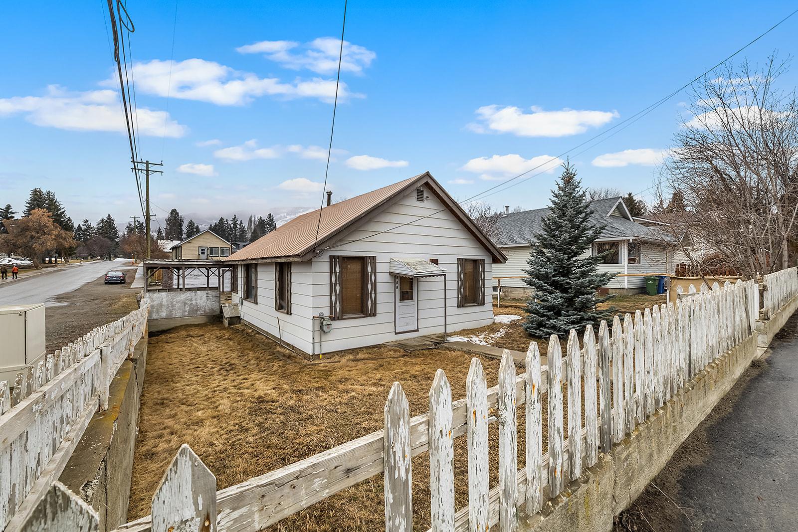 406 4Th Avenue, Kimberley, BC