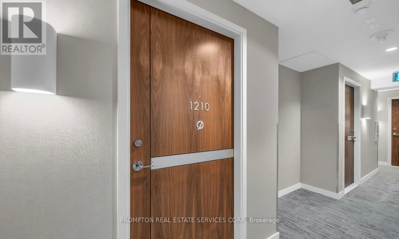 1210 - 85 Mcmahon Drive, Toronto, ON