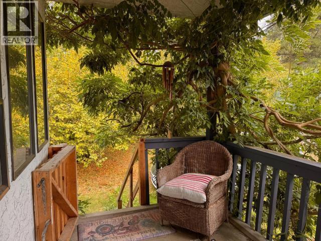 7889 Highway 101, Powell River, BC