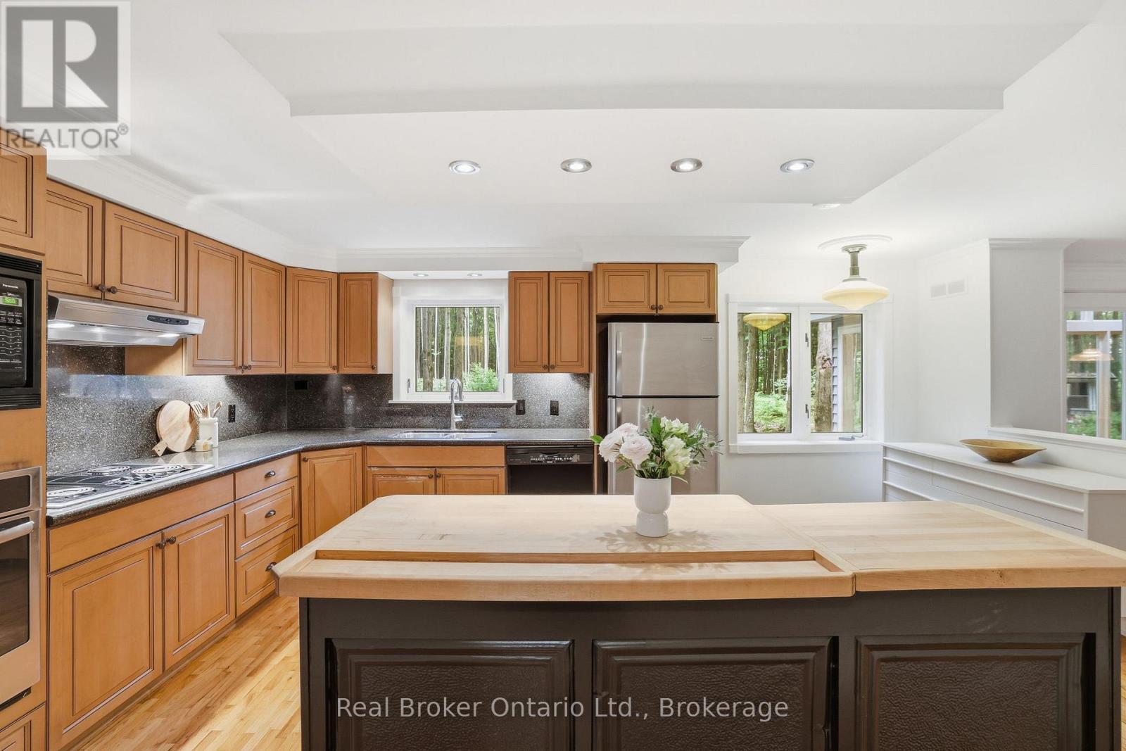 Kitchen - 805500 25 Side Road, Grey Highlands, ON