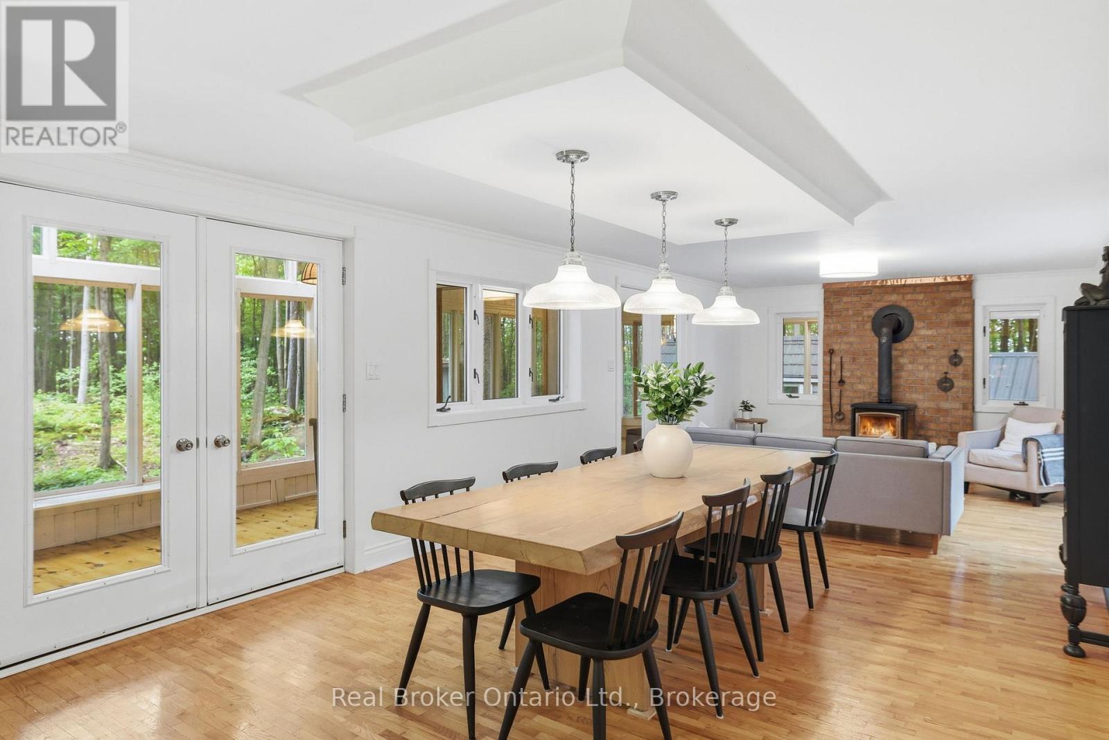 Dining room - 805500 25 Side Road, Grey Highlands, ON