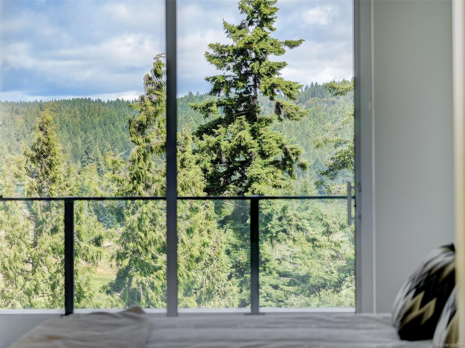 #914-2000 Hannington Rd, Langford, BC