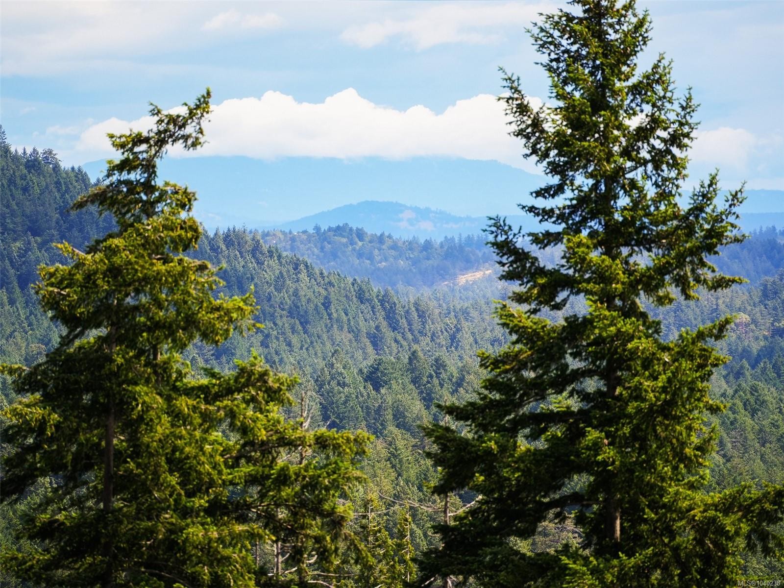 #914-2000 Hannington Rd, Langford, BC