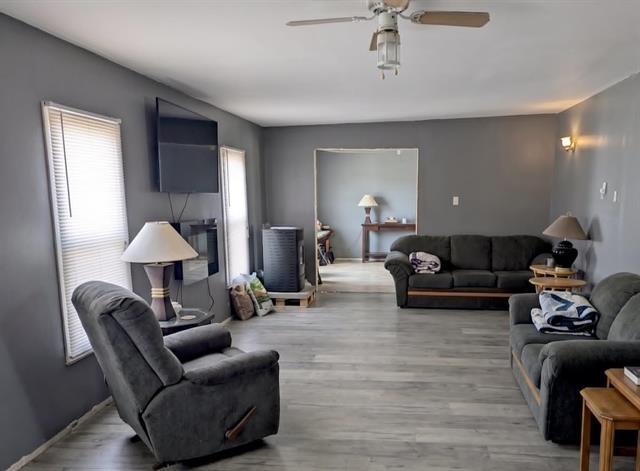 63 Railway Ave, Tolstoi, MB