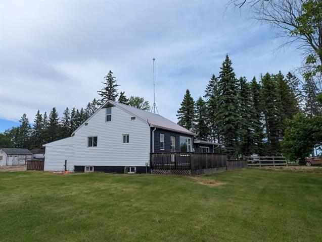 63 Railway Ave, Tolstoi, MB