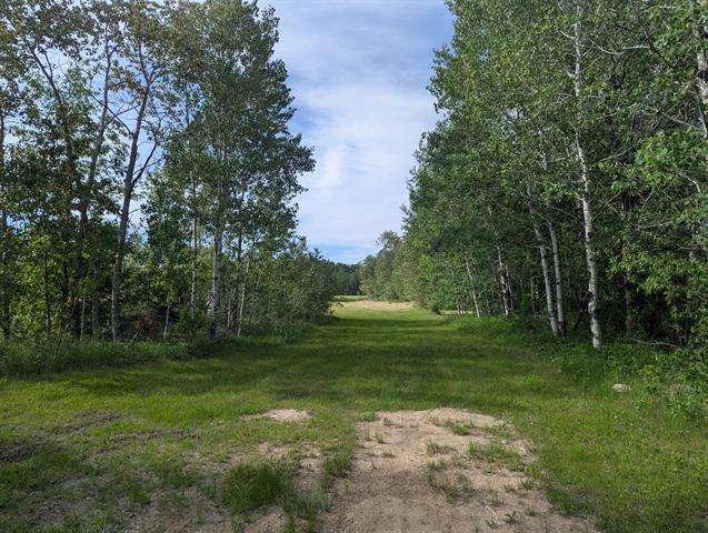 63 Railway Ave, Tolstoi, MB