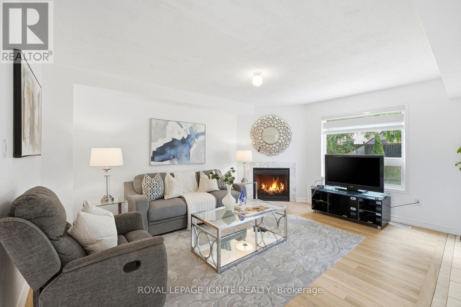 58 Williamson Drive E, Ajax, ON