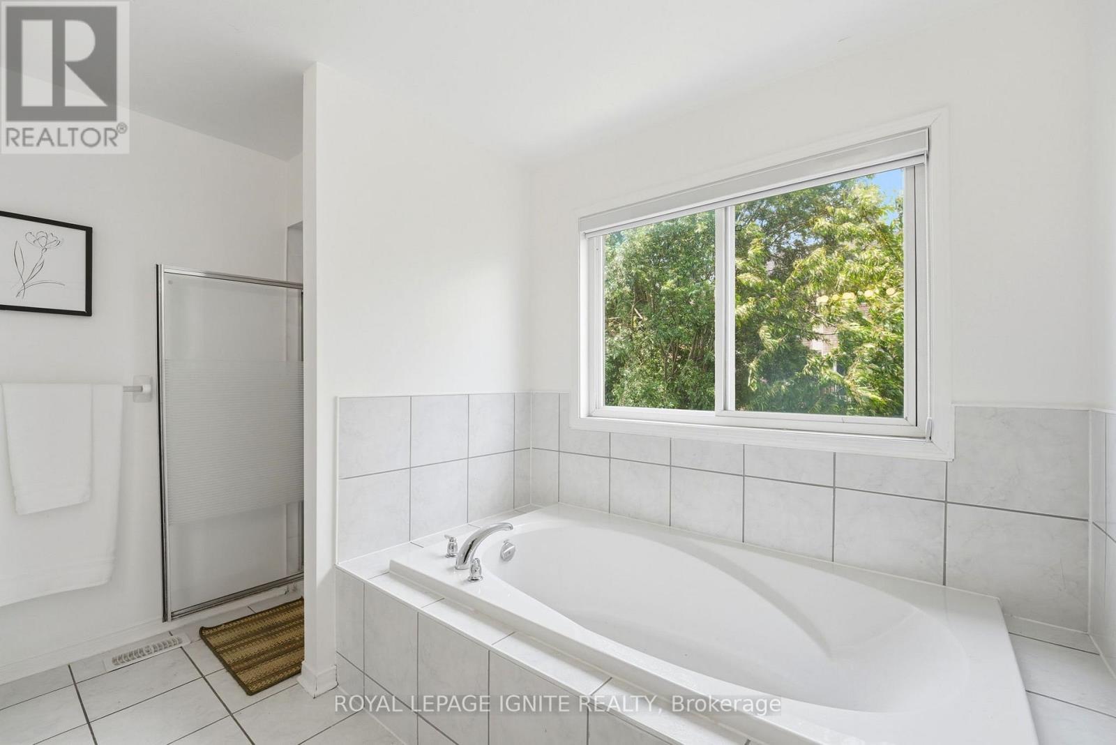 58 Williamson Drive E, Ajax, ON