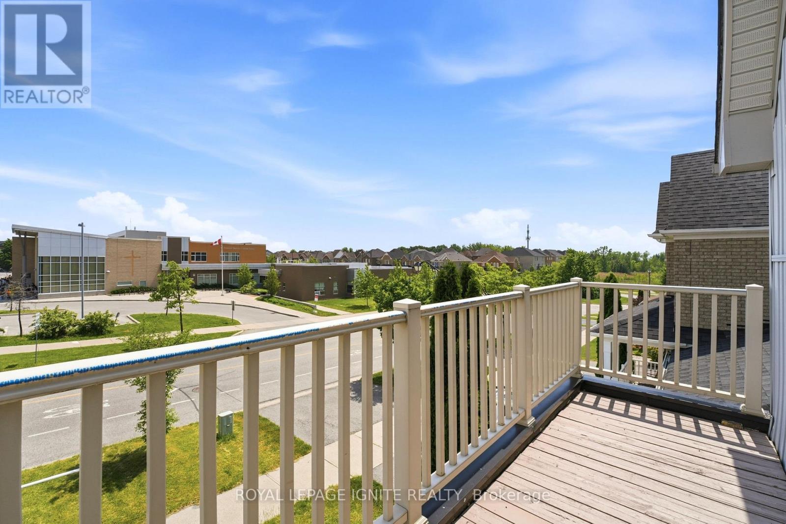 58 Williamson Drive E, Ajax, ON