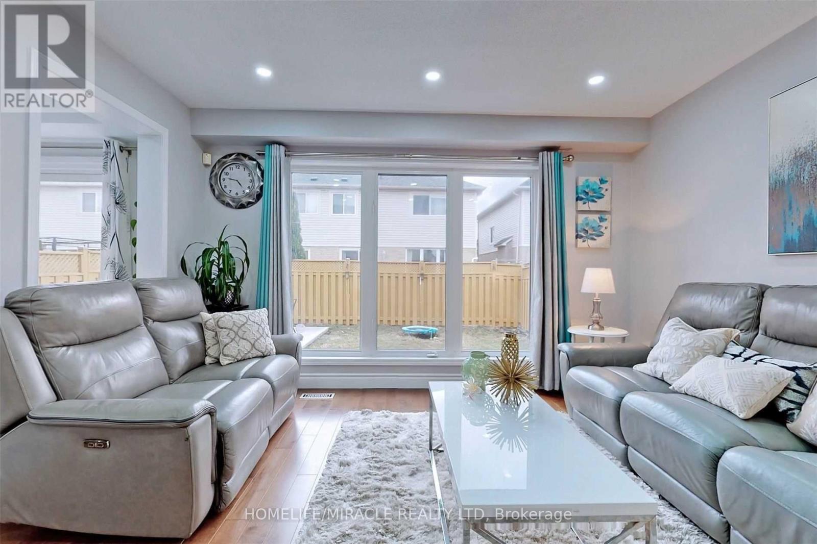 16 Sentimental Way, Brampton, ON