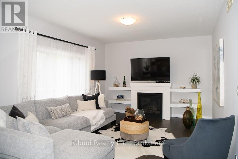 264 Blair Creek Drive, Kitchener, ON