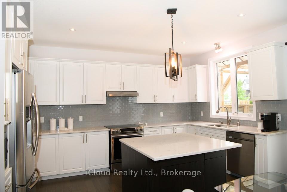 264 Blair Creek Drive, Kitchener, ON