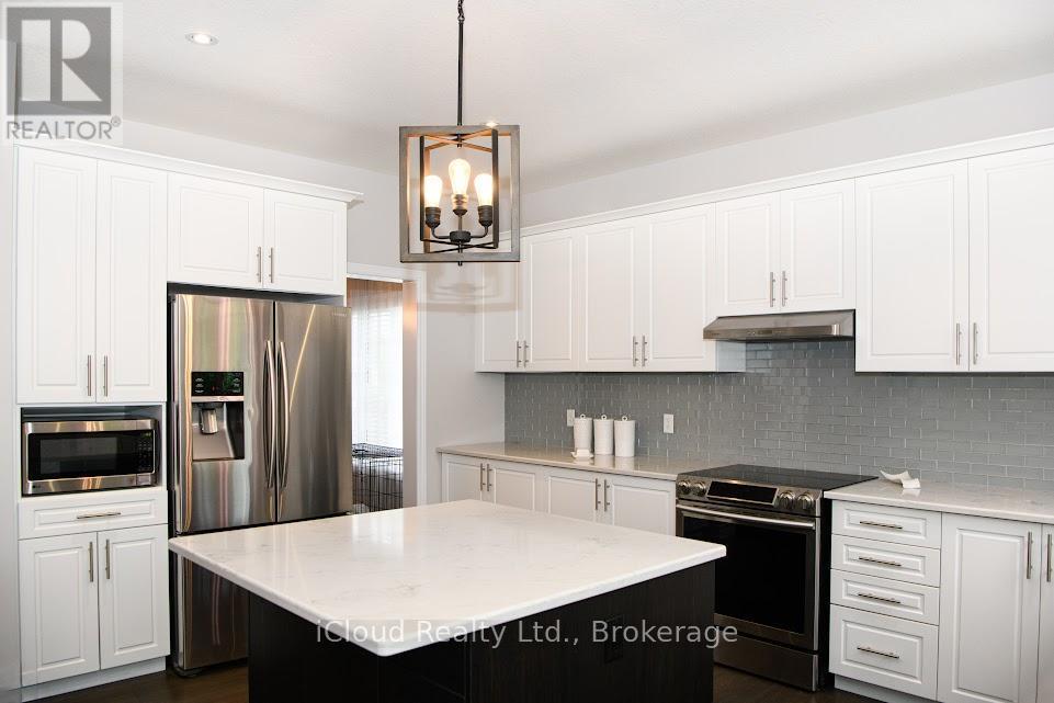 264 Blair Creek Drive, Kitchener, ON
