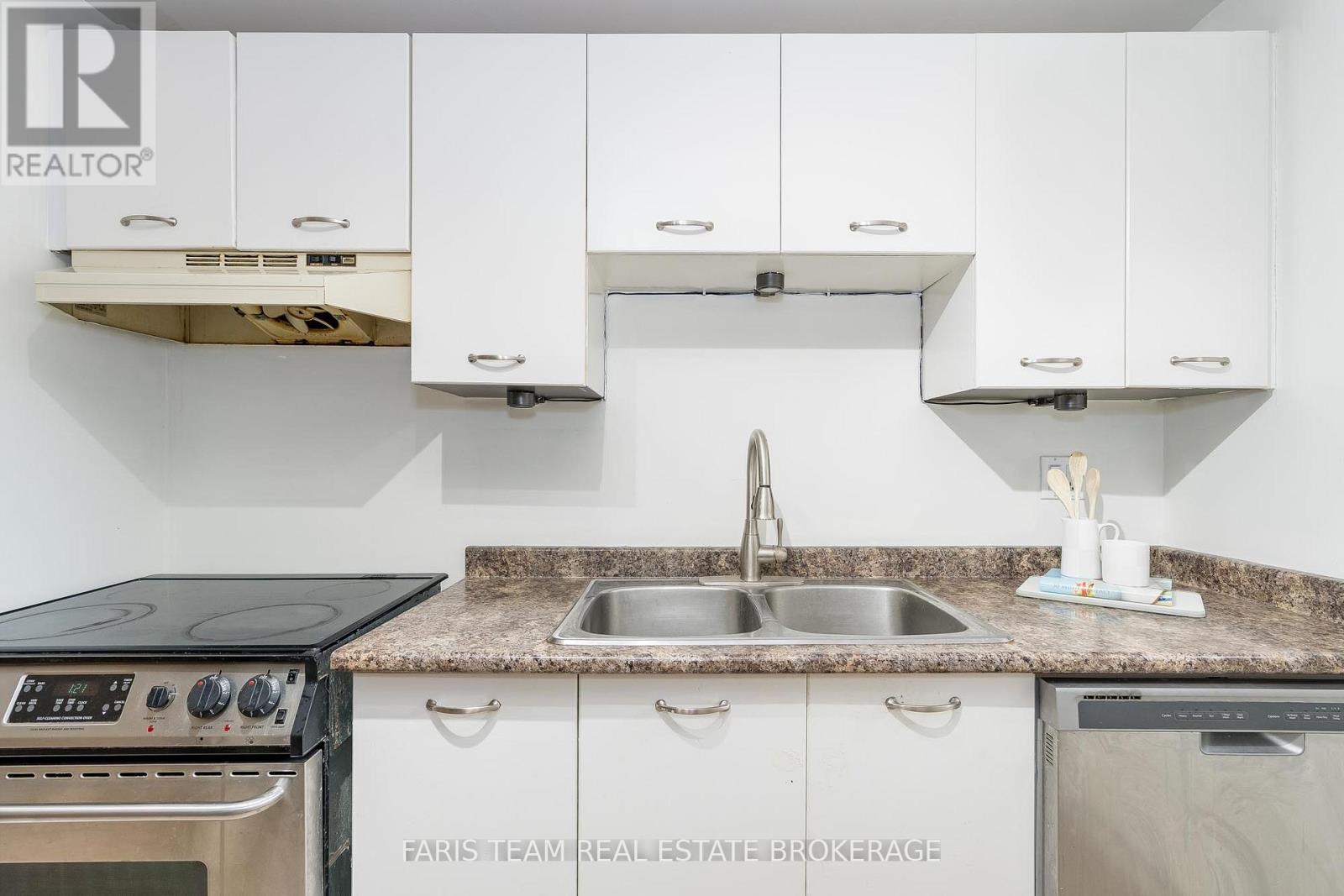 6 Pheasant Trail, Barrie, ON