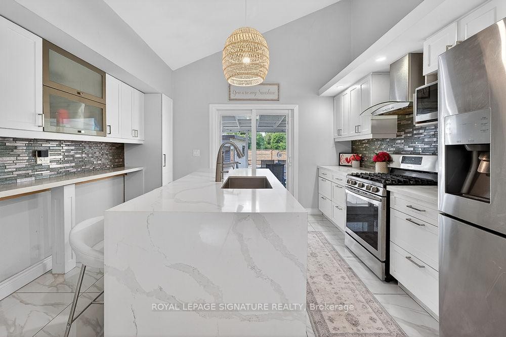 1311 Lewisham Drive, Mississauga, ON