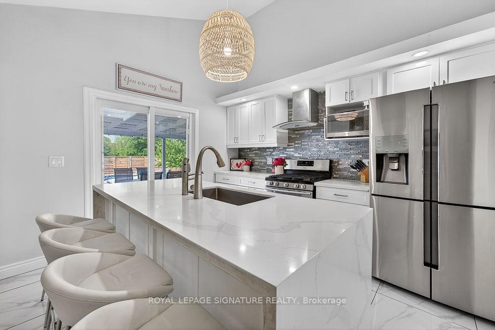1311 Lewisham Drive, Mississauga, ON