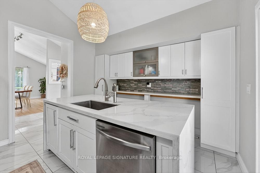 1311 Lewisham Drive, Mississauga, ON