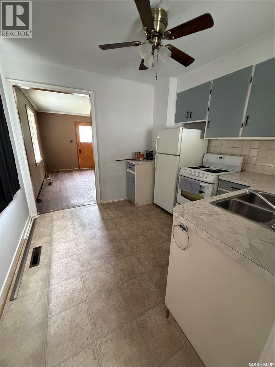 1225 Atkinson Street, Regina, SK