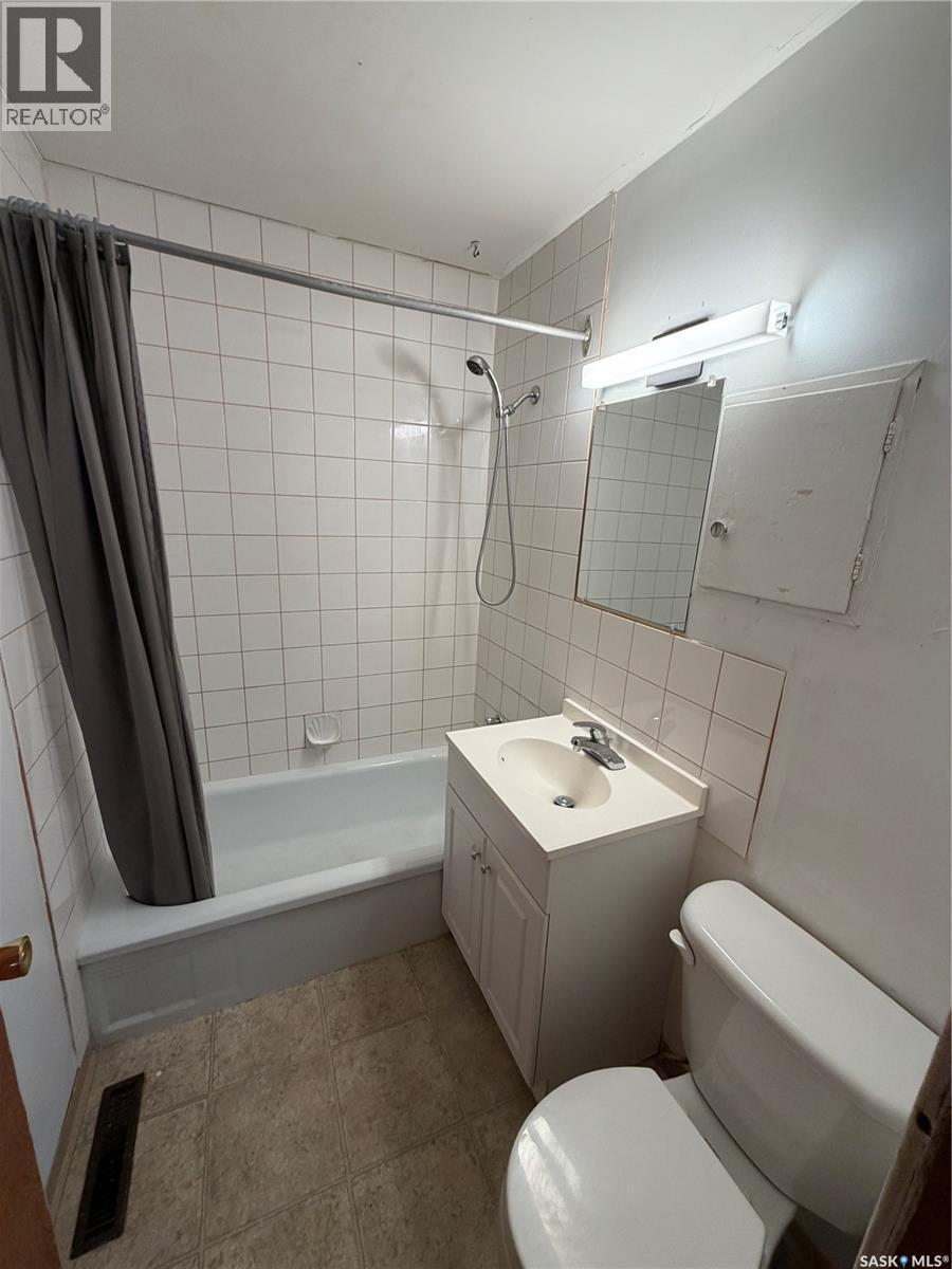 1225 Atkinson Street, Regina, SK