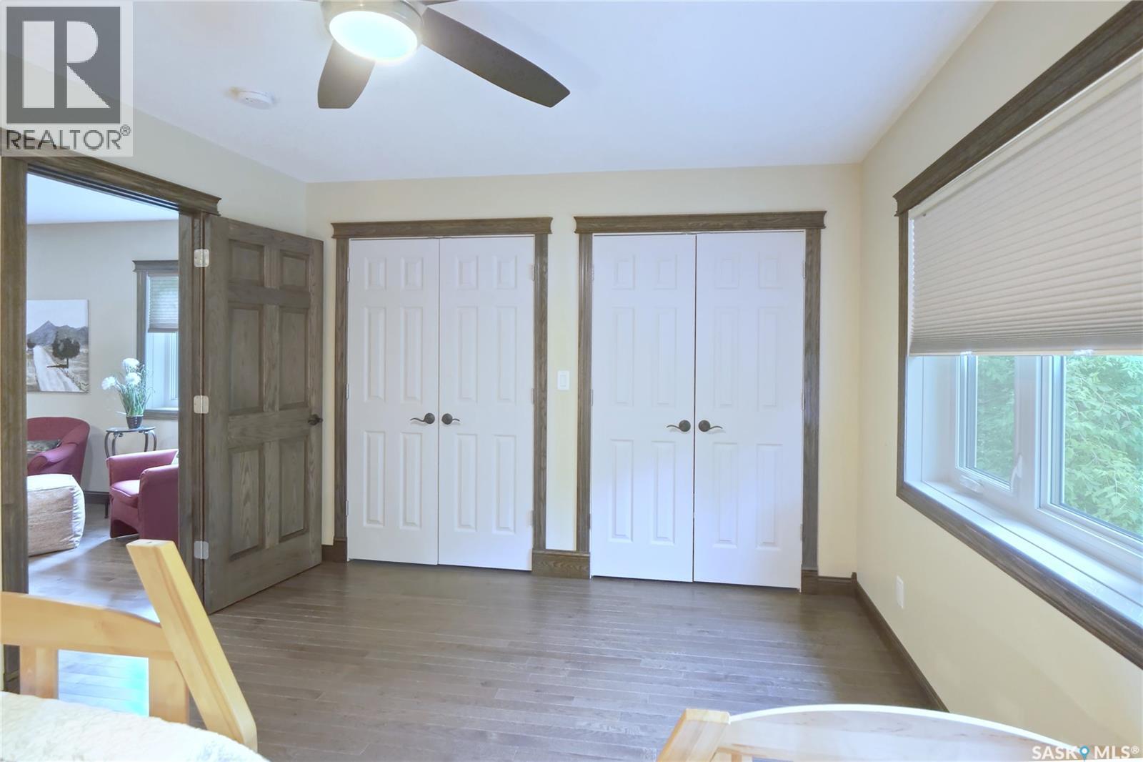 662 Valley Drive, South Lake, SK