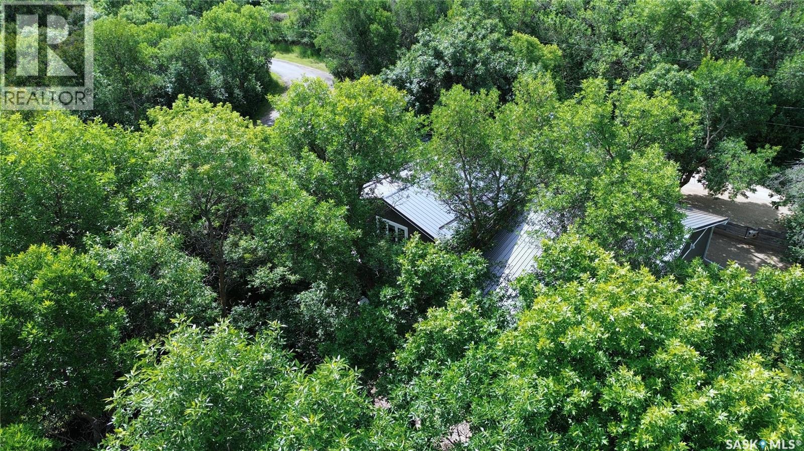 662 Valley Drive, South Lake, SK