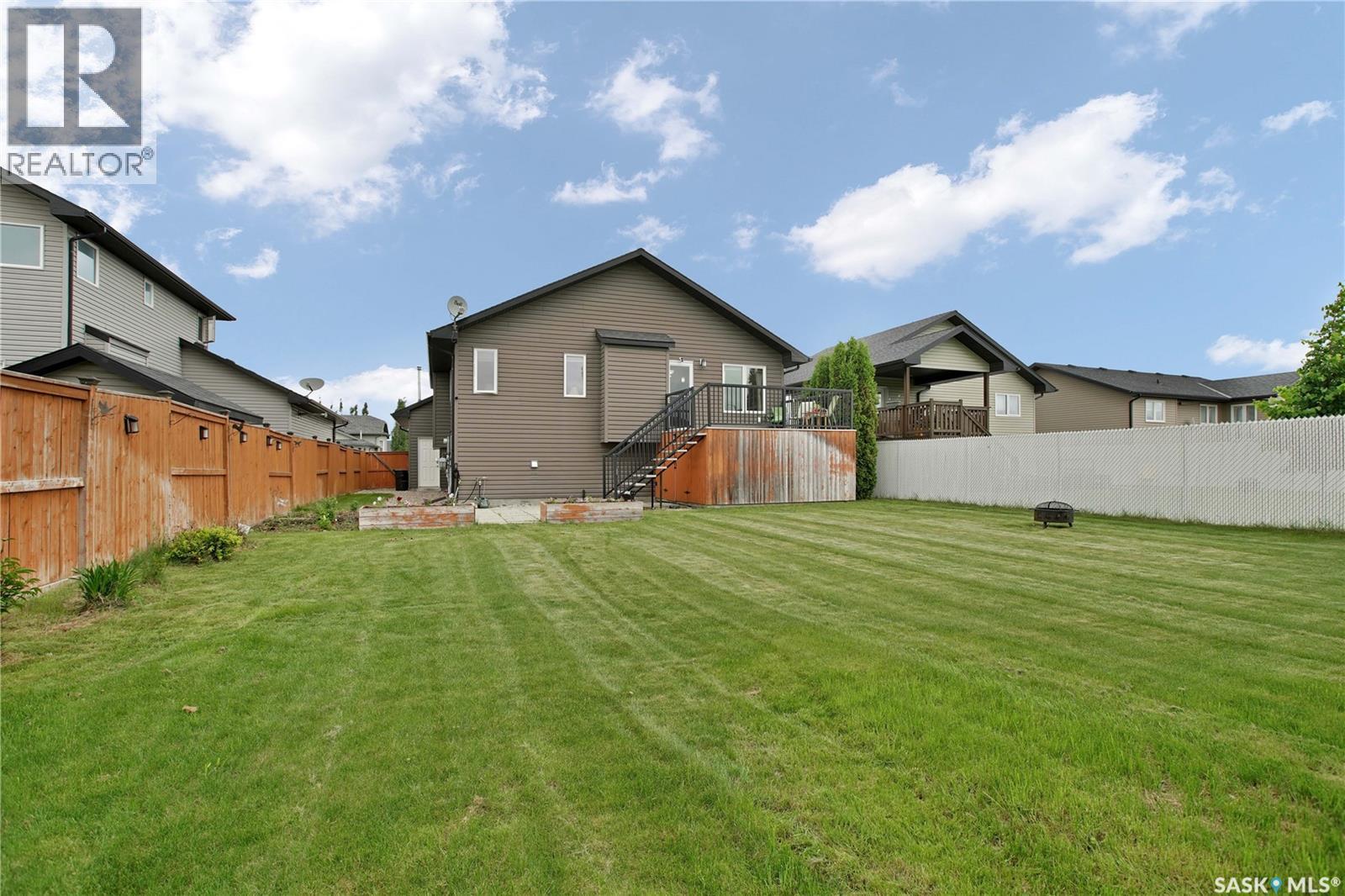 902 Stony Crescent, Martensville, SK