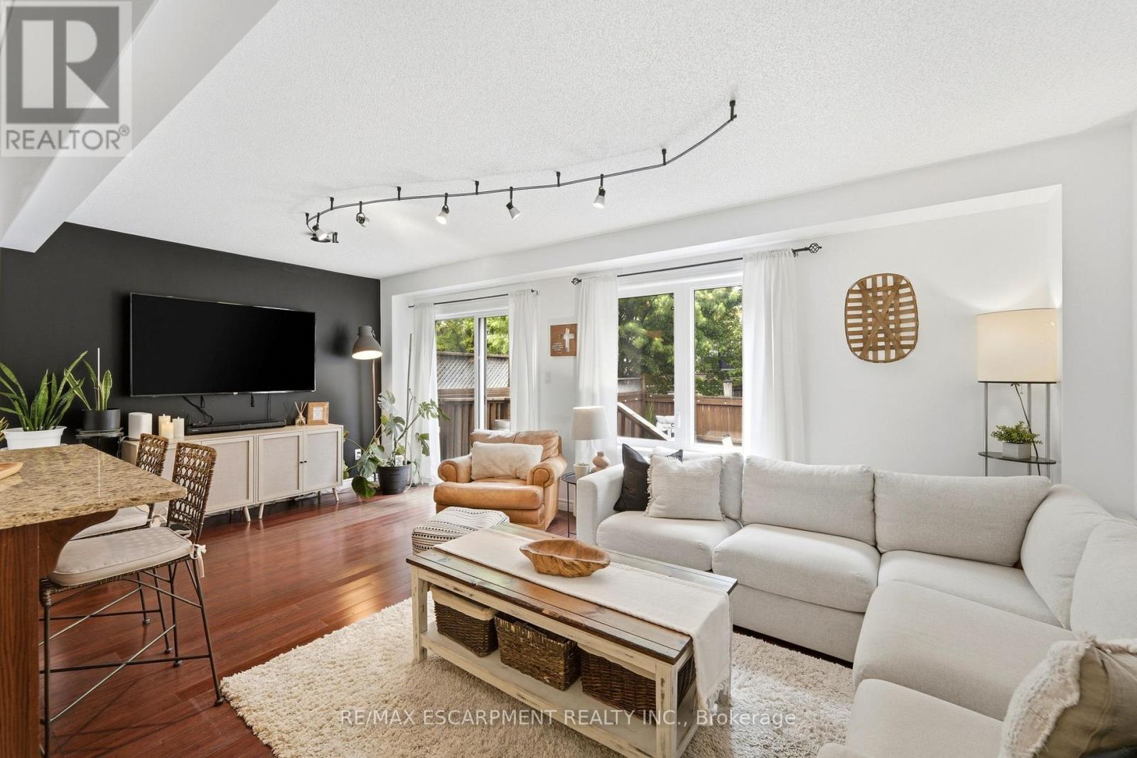 2 - 222 Fall Fair Way, Hamilton, ON