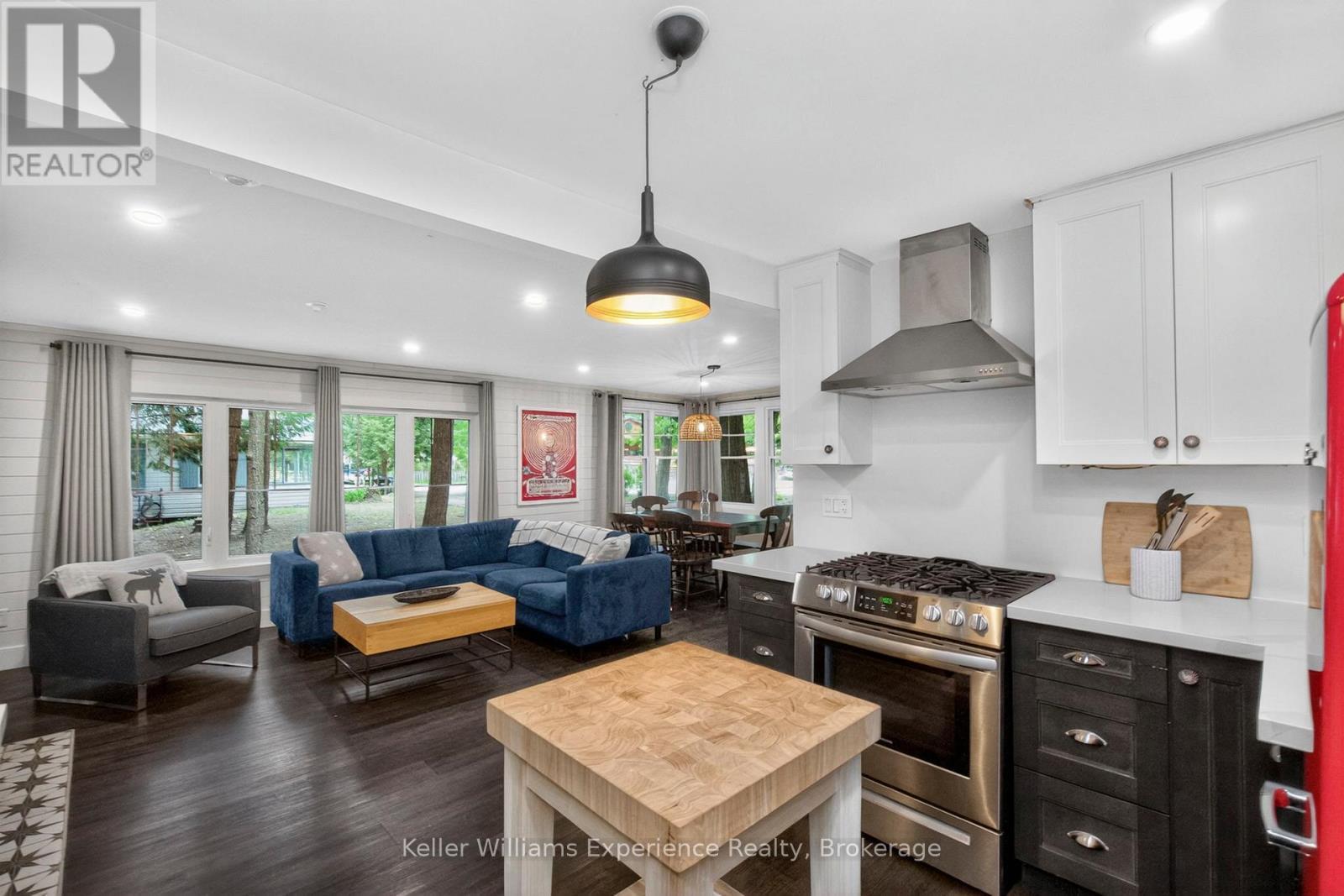 Cottage 1 - 14 Thunder Bay Lane, Tiny, ON