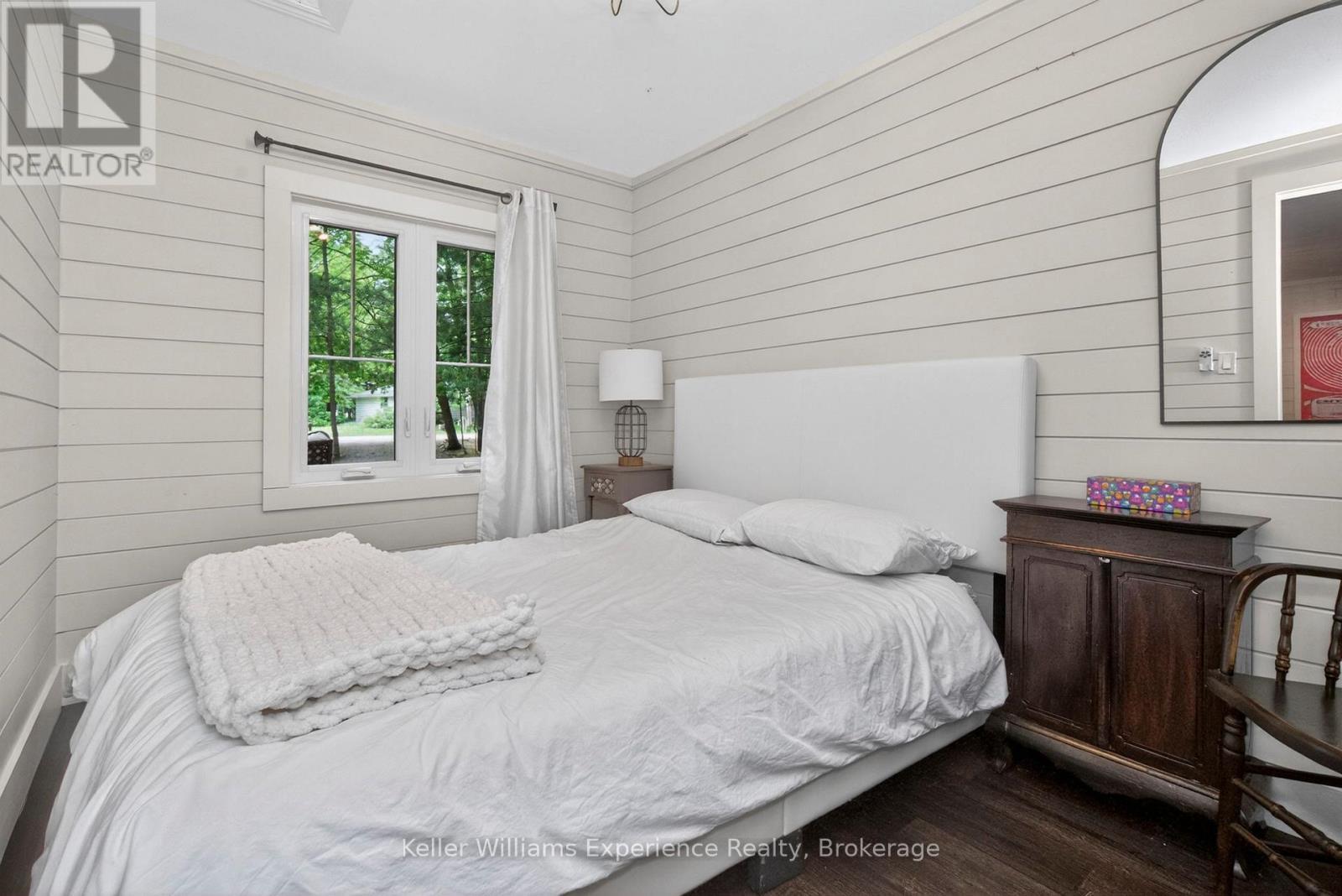 Cottage 1 - 14 Thunder Bay Lane, Tiny, ON