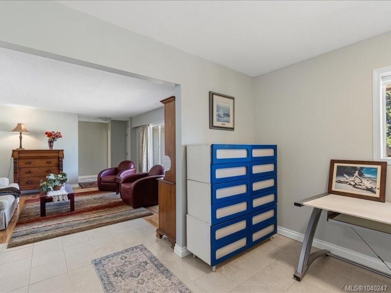 2128 Thomas Park Dr, Nanaimo, BC