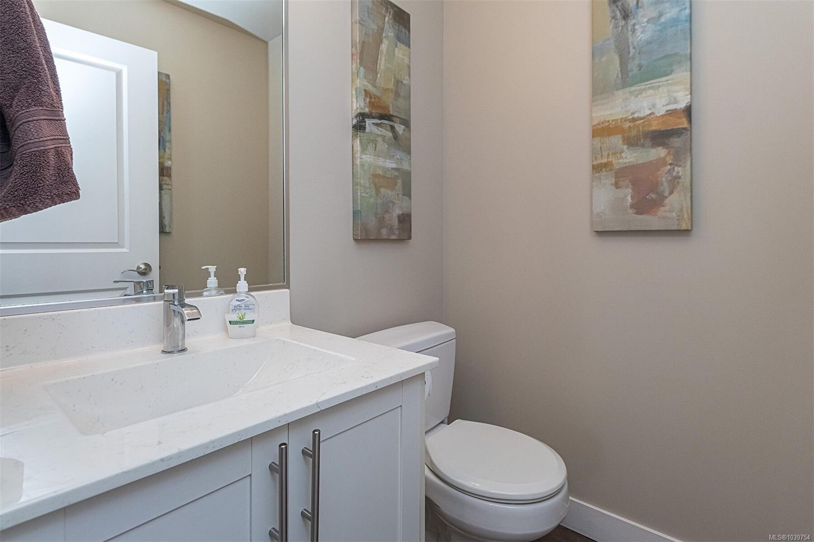 3214 Ernhill Pl, Langford, BC