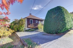 58 Pine St Nanaimo, BC V9R 2B2