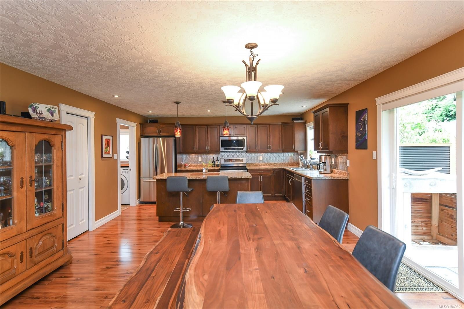 2452 Avro Arrow Dr, Comox, BC