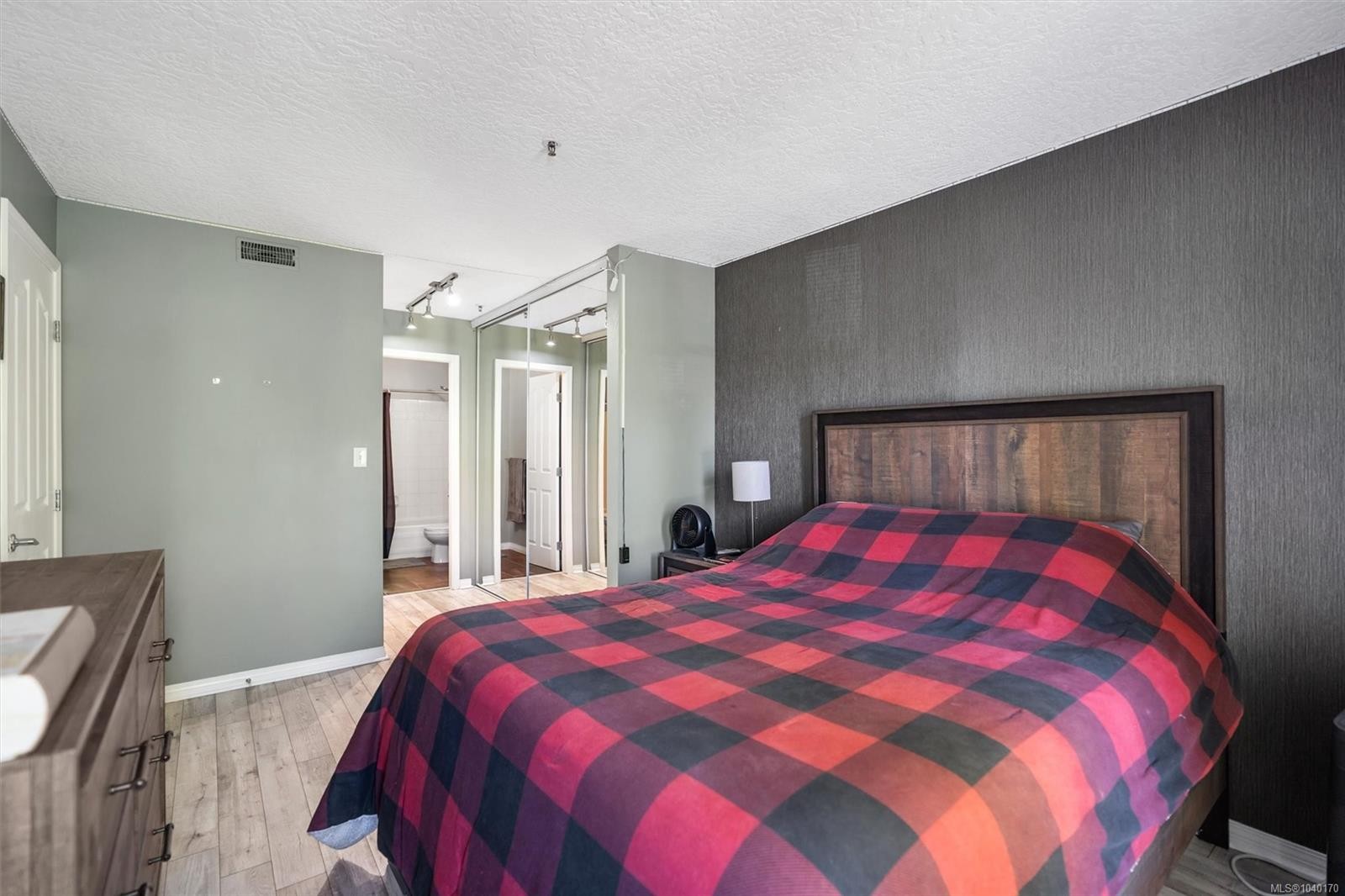 #407-3160 Albina St, Saanich, BC