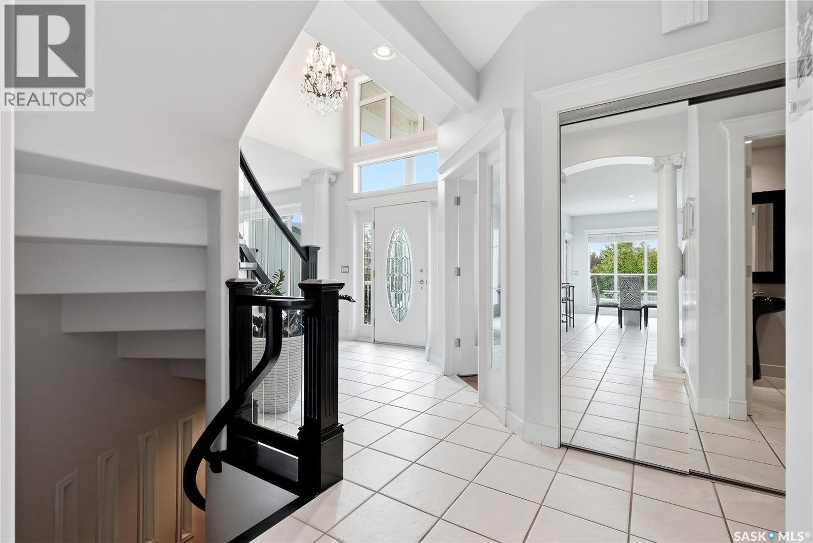 214 Mendel Green, Saskatoon, SK
