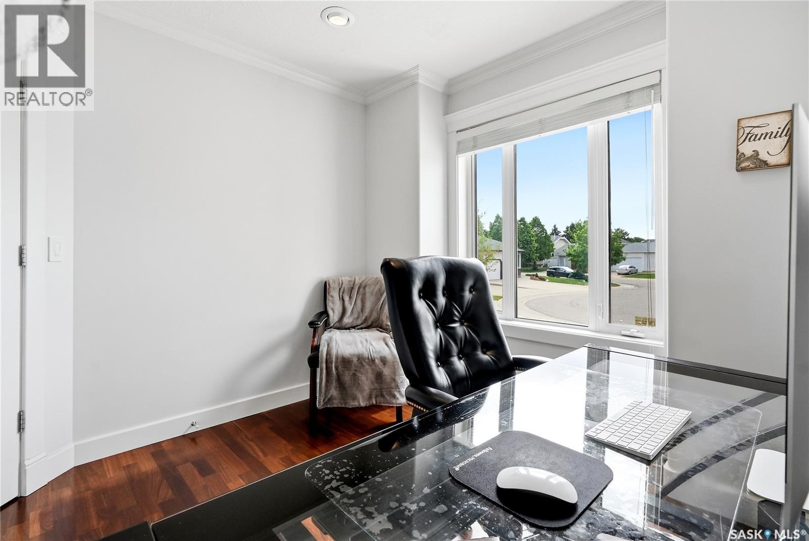 214 Mendel Green, Saskatoon, SK