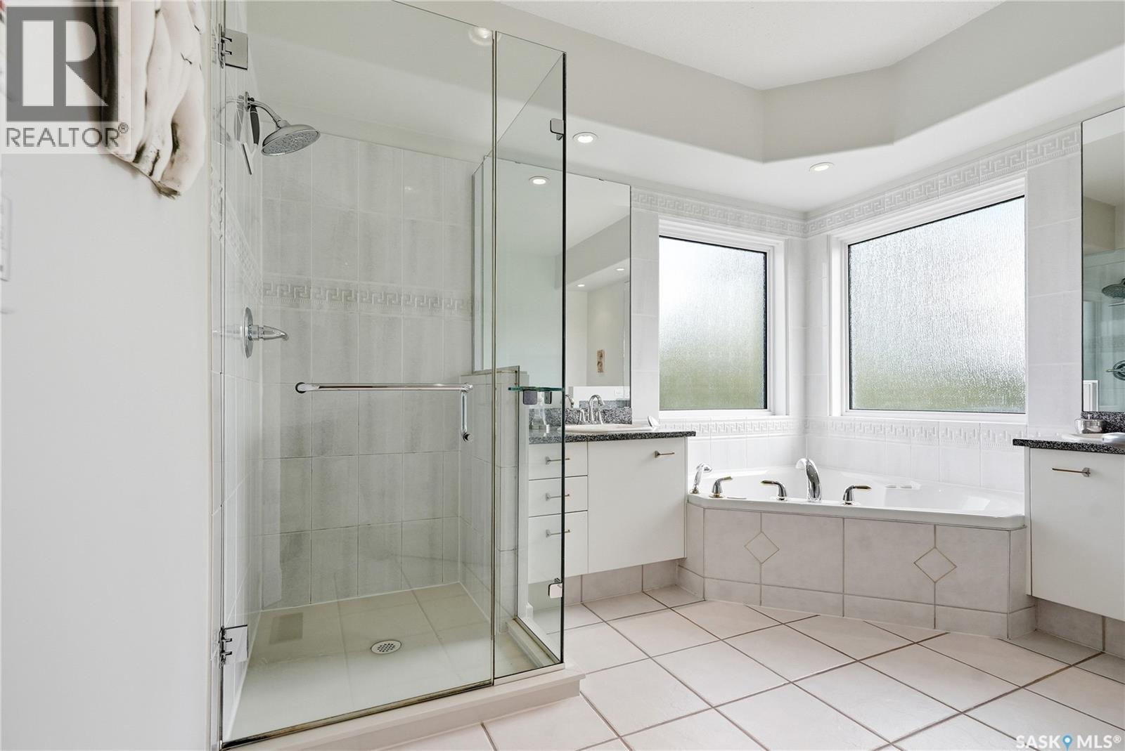 214 Mendel Green, Saskatoon, SK