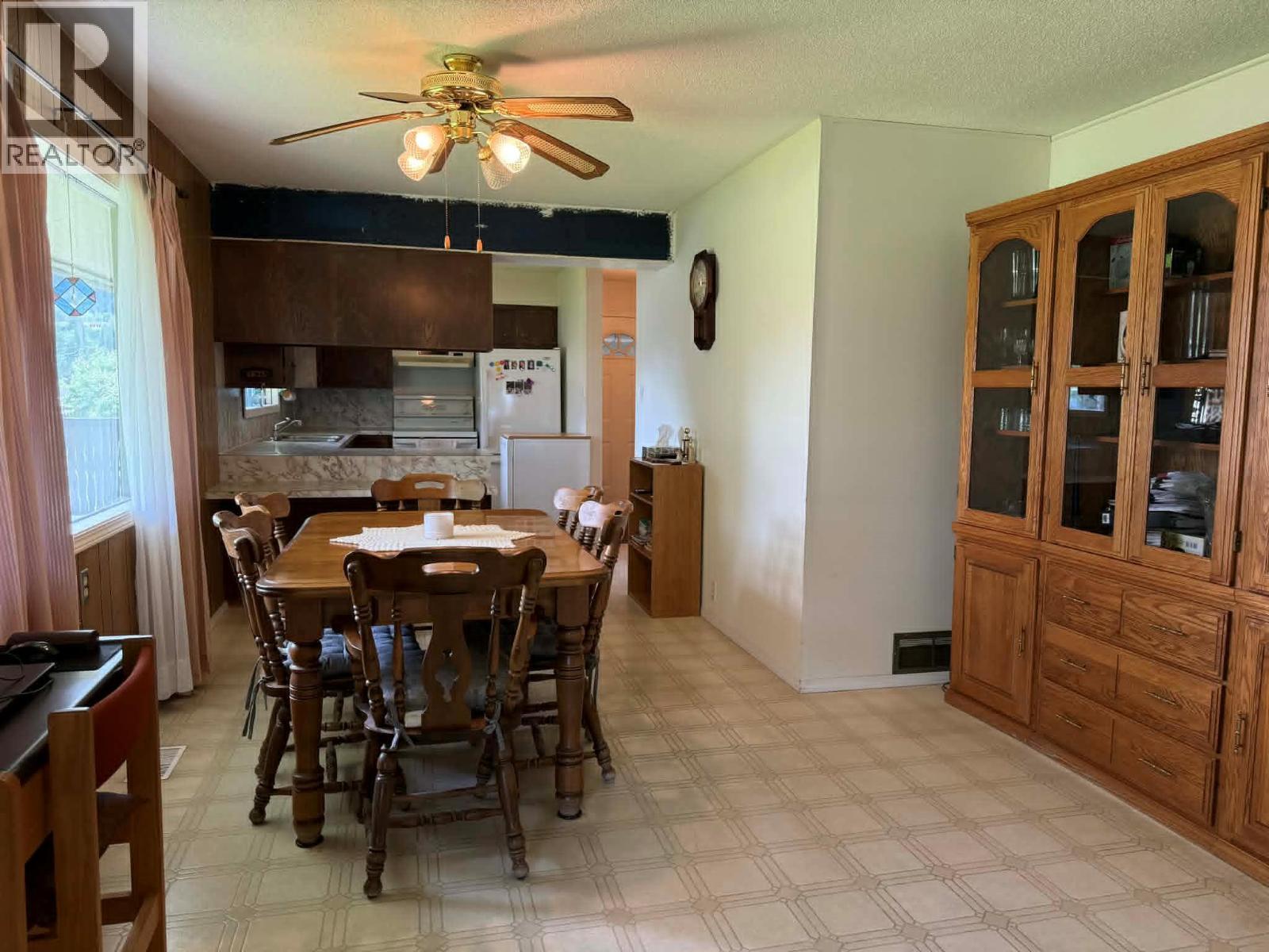1003 Bridgeview Crescent, Castlegar, BC