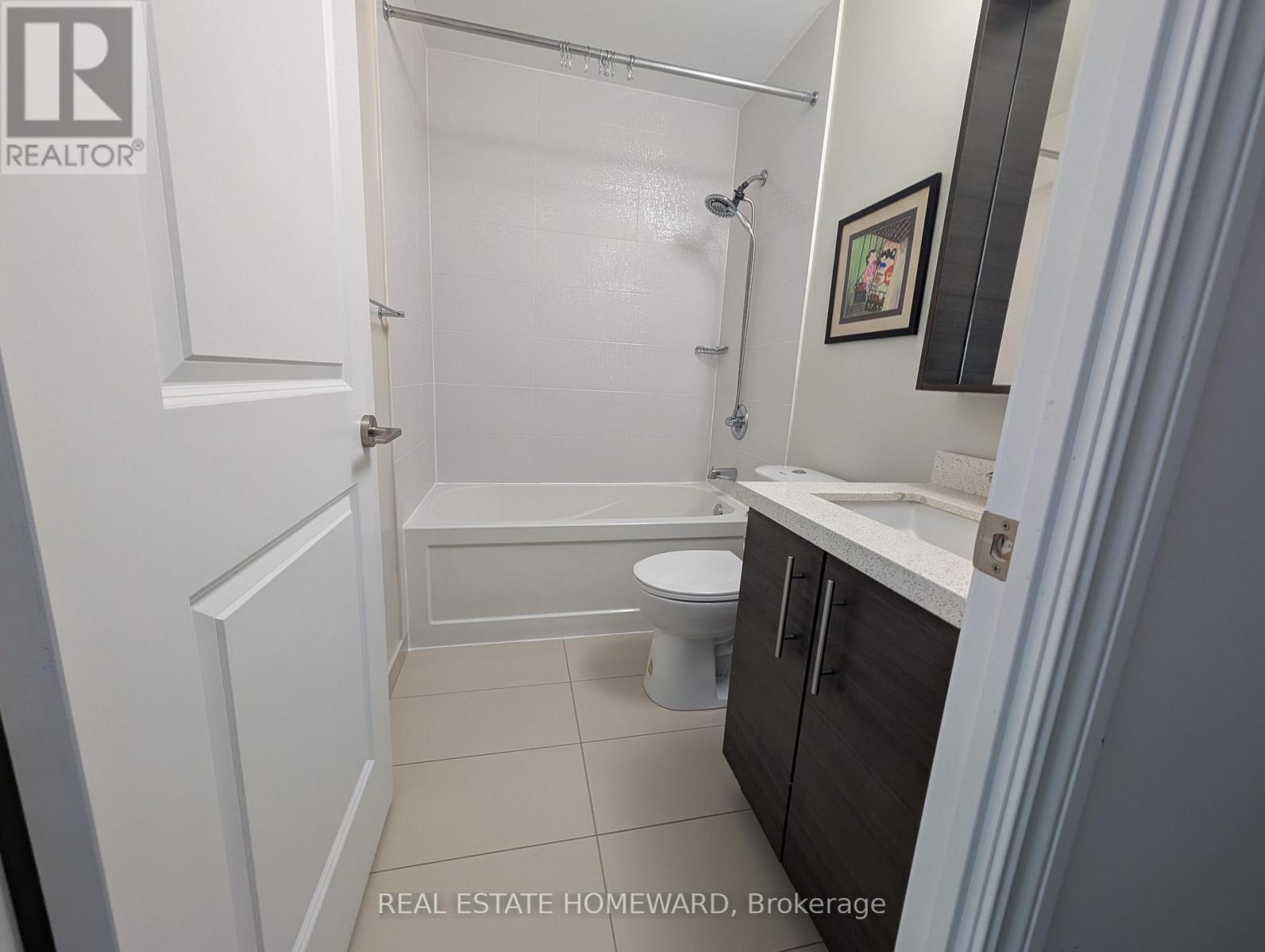 915 - 325 South Park Road, Markham, ON