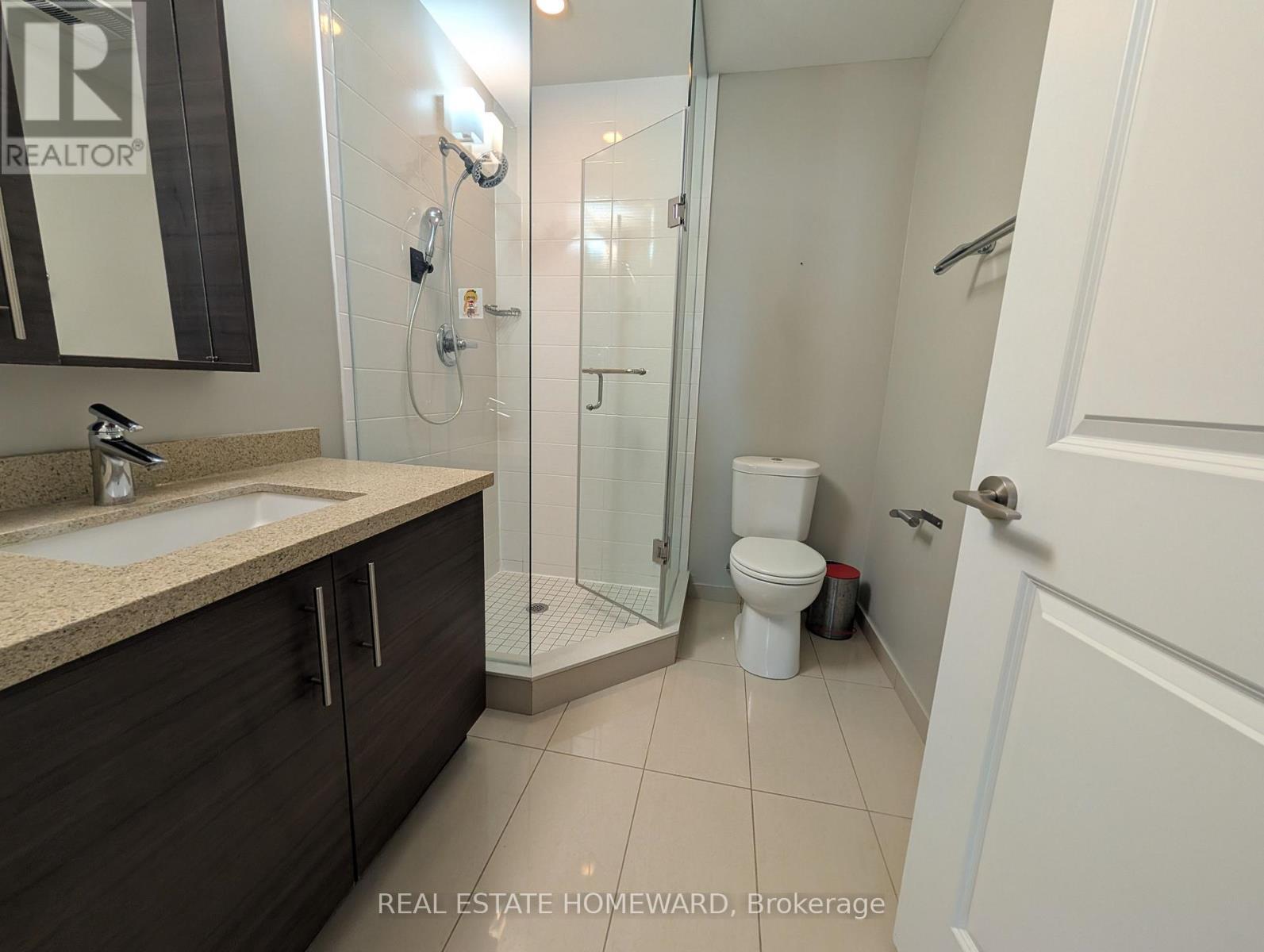 915 - 325 South Park Road, Markham, ON