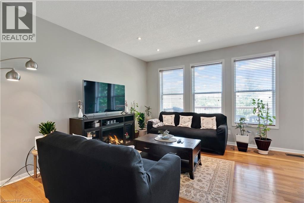 298 Garth Massey Drive, Cambridge, ON