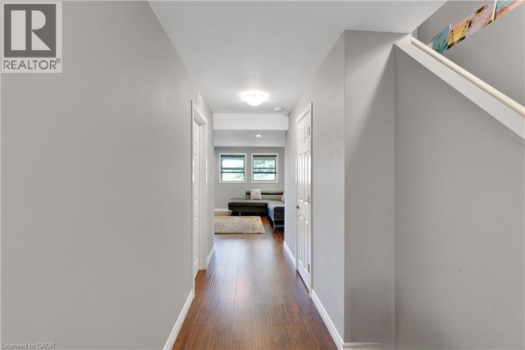 298 Garth Massey Drive, Cambridge, ON