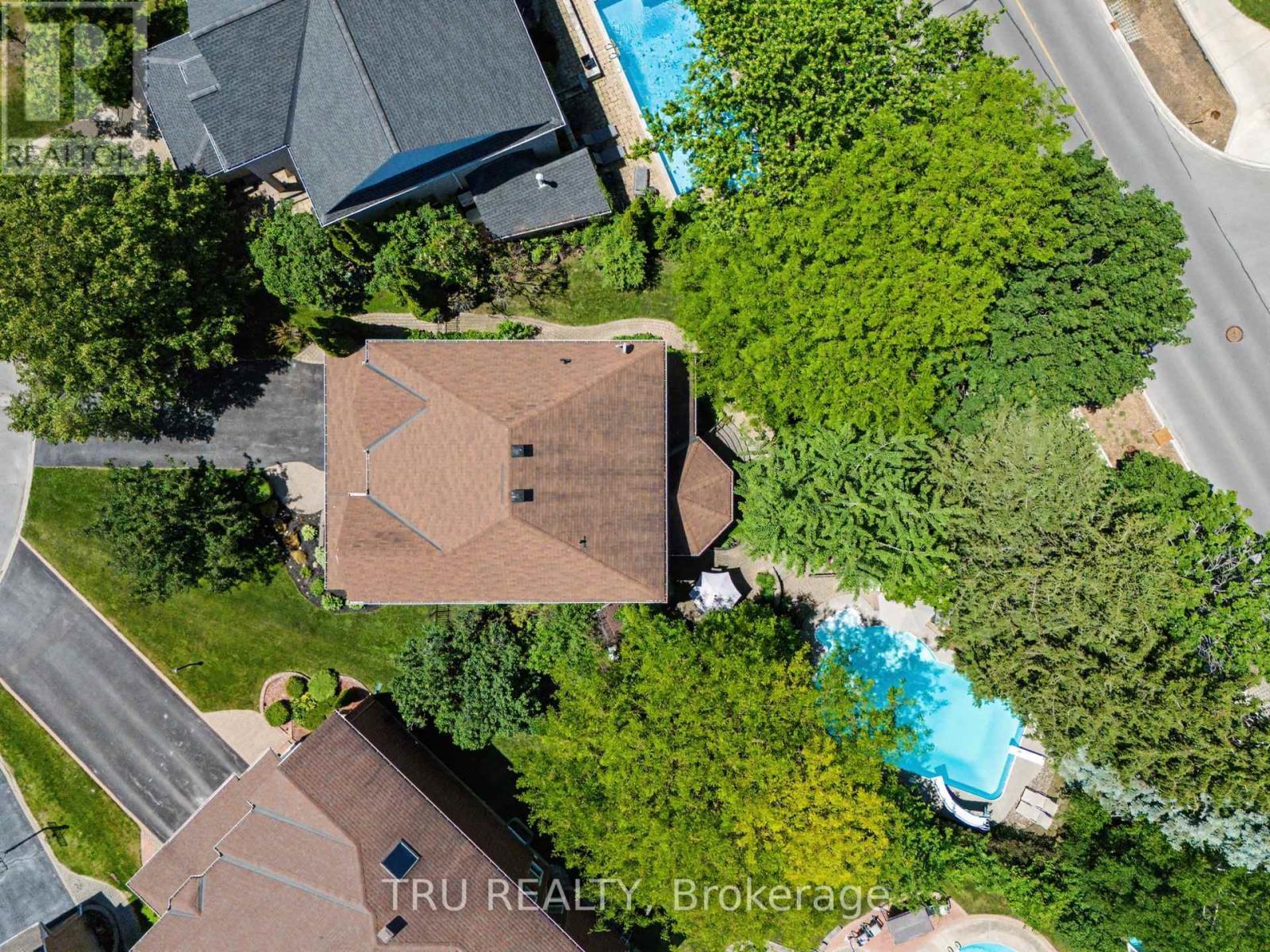 40 Cimarron Crescent, Ottawa, ON