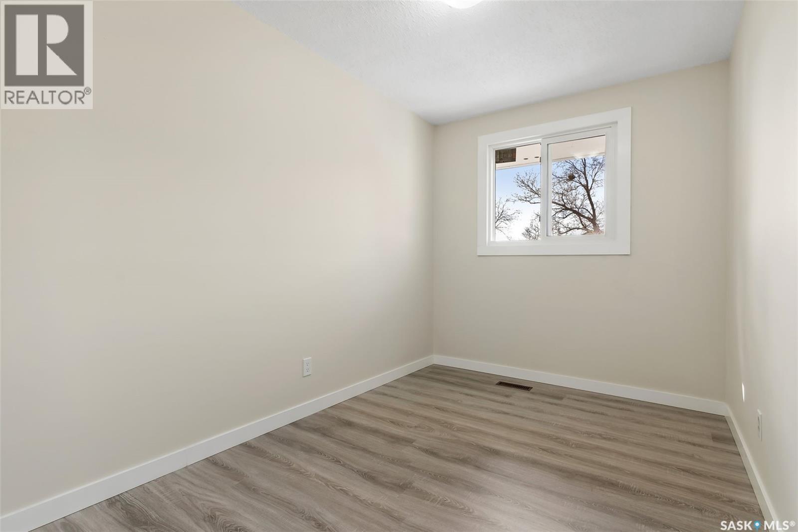 9 Carmichael Bay, Regina, SK