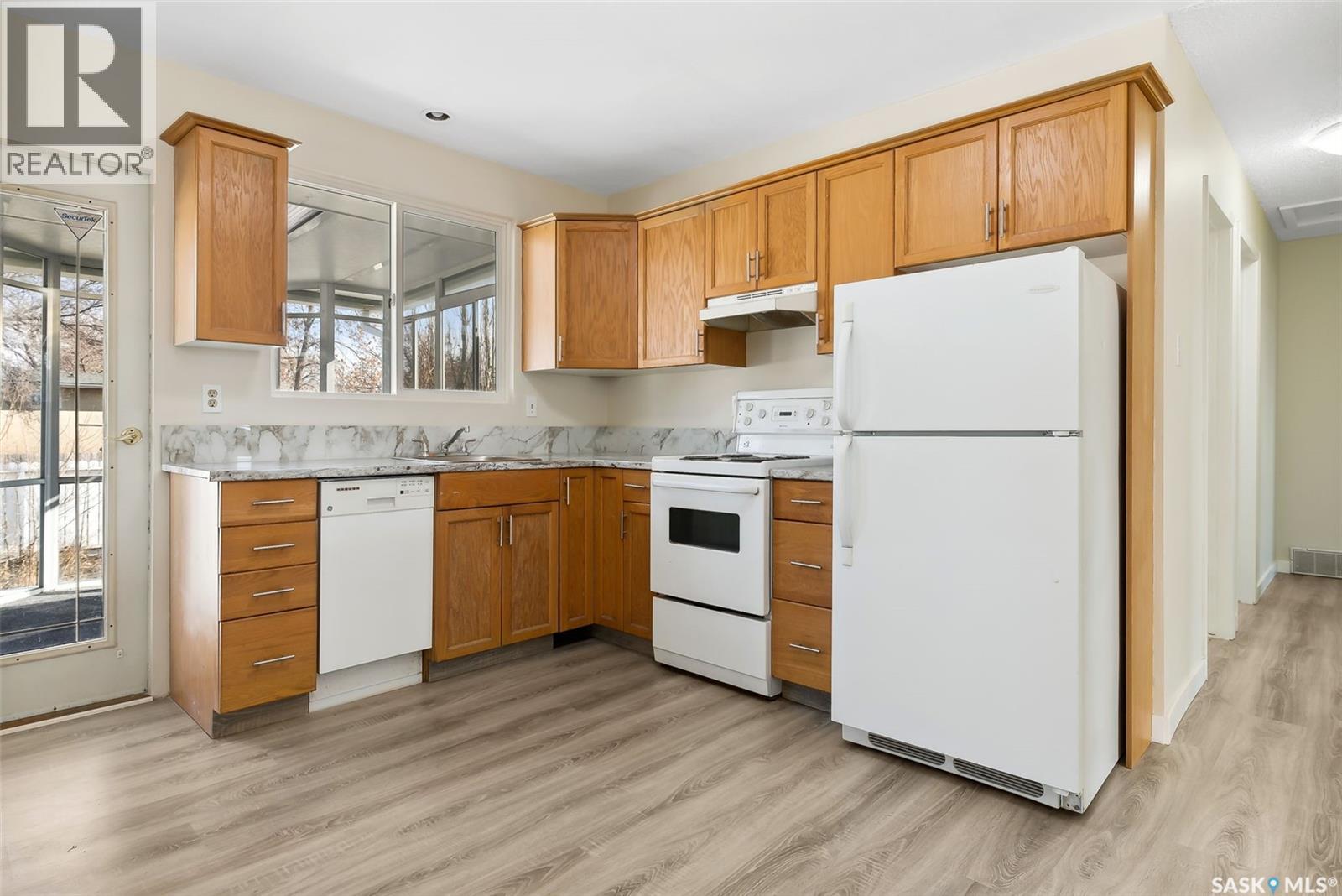 9 Carmichael Bay, Regina, SK