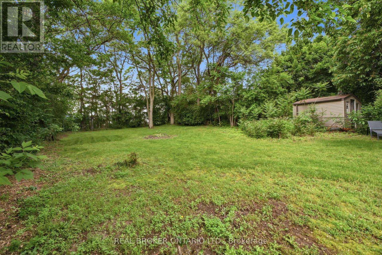 1076 Clearview Avenue, Burlington, ON