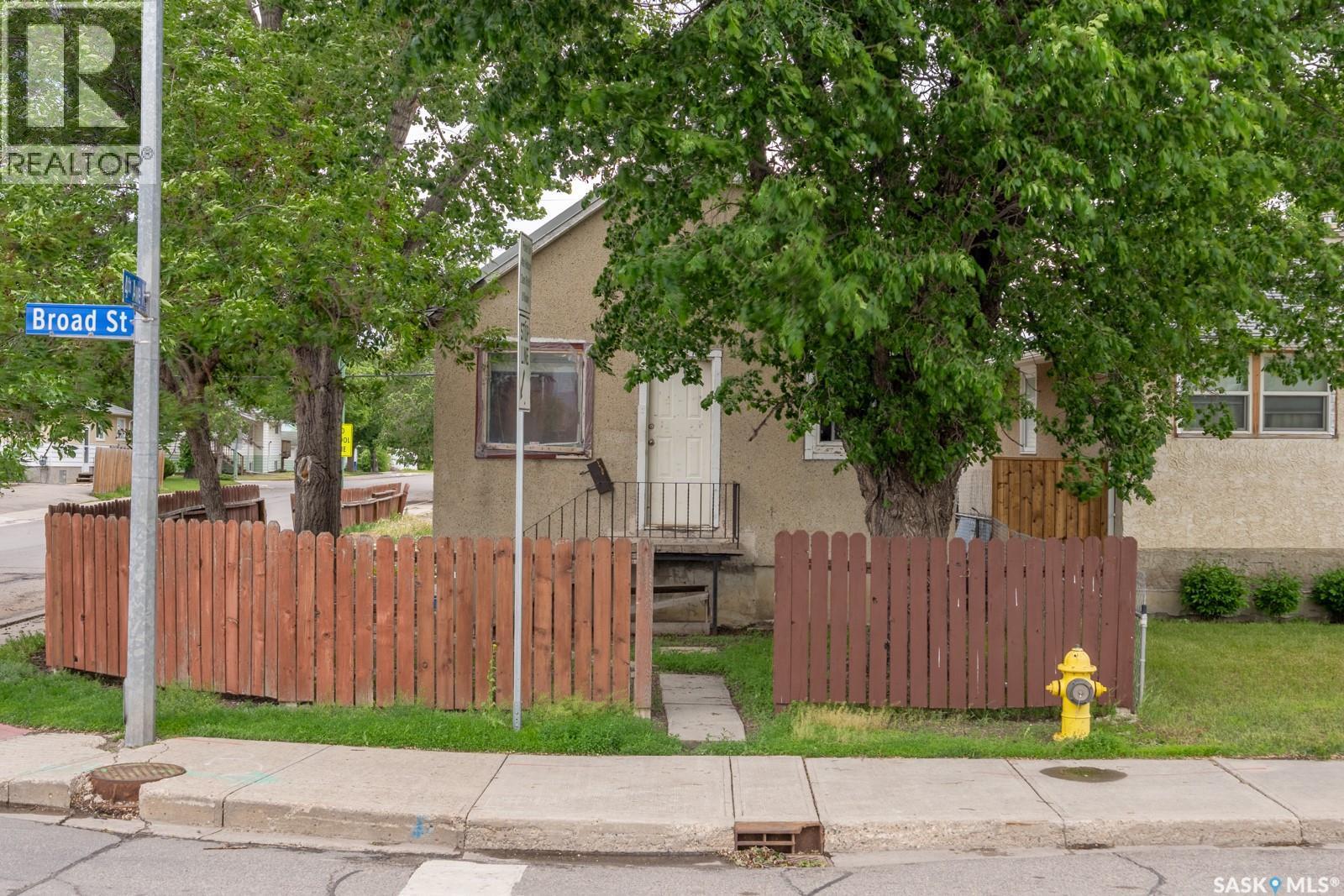 201 Broad Street, Regina, SK