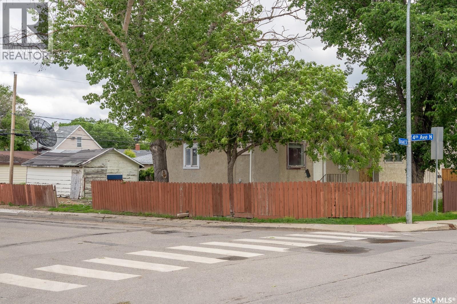 201 Broad Street, Regina, SK