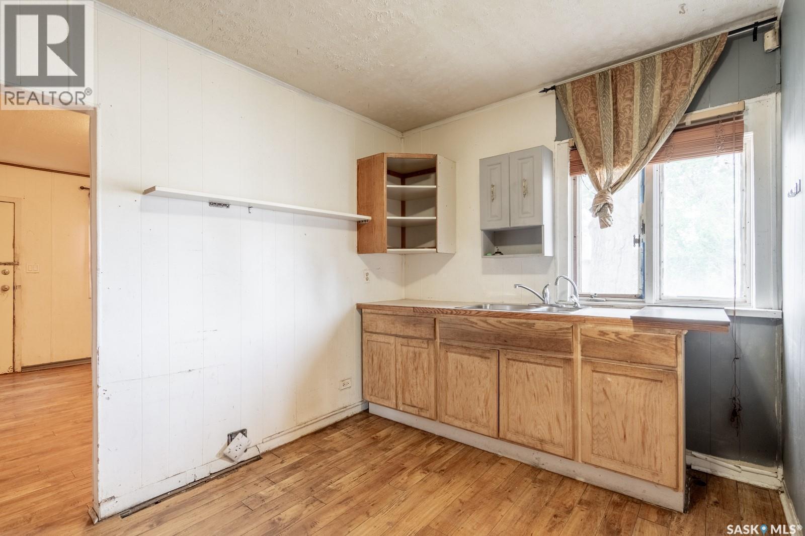 201 Broad Street, Regina, SK