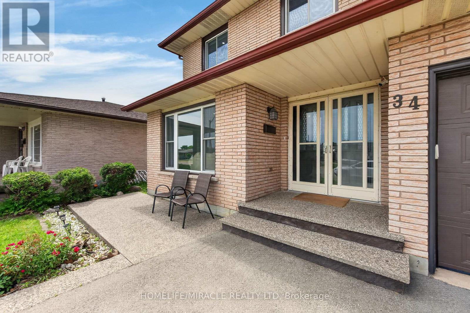 34 Capri Crescent, Hamilton, ON